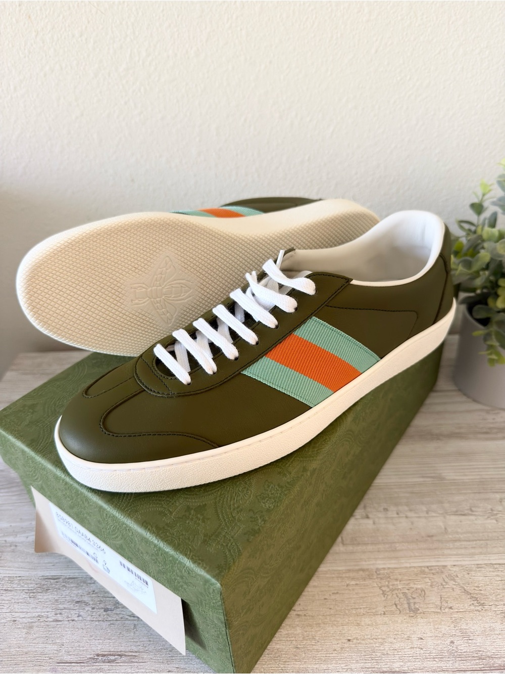 New Gucci G74 men leather sneakers with Web, dark green olive, size 9, US 9.5-10